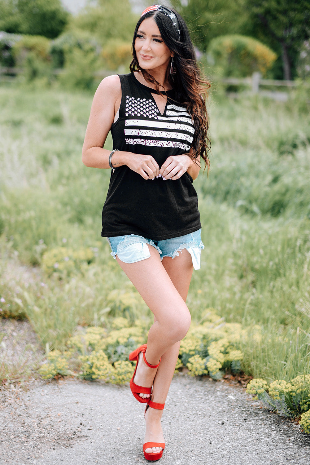 Green Casual Keyhole Neck Flag Print Tank Top