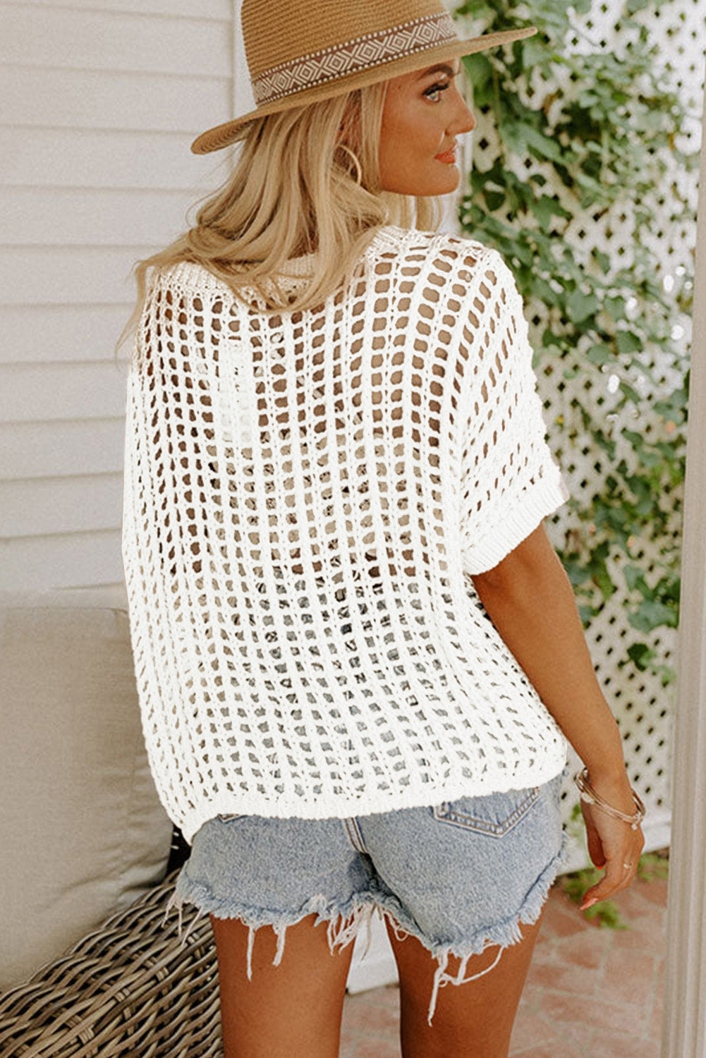 White Fishnet Knit Ribbed Round Neck Short Sleeve Tee