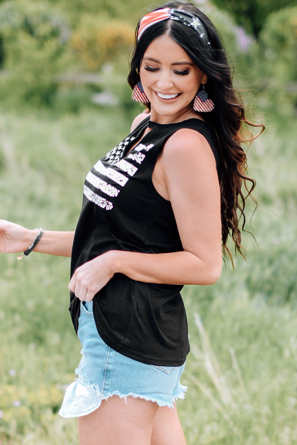 Green Casual Keyhole Neck Flag Print Tank Top