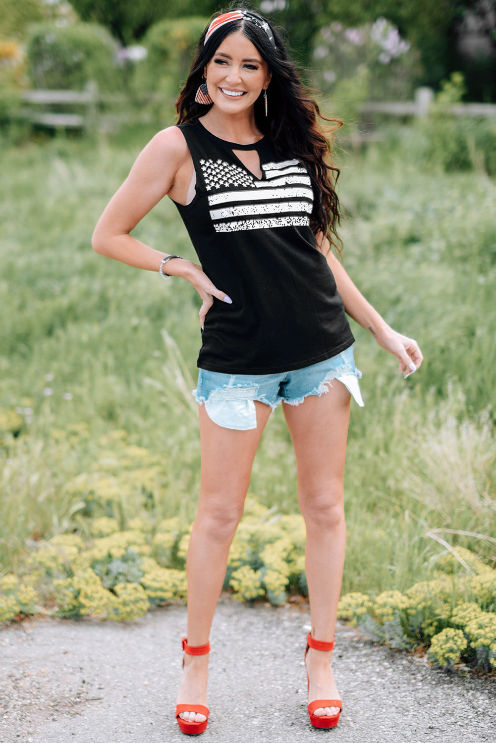 Green Casual Keyhole Neck Flag Print Tank Top