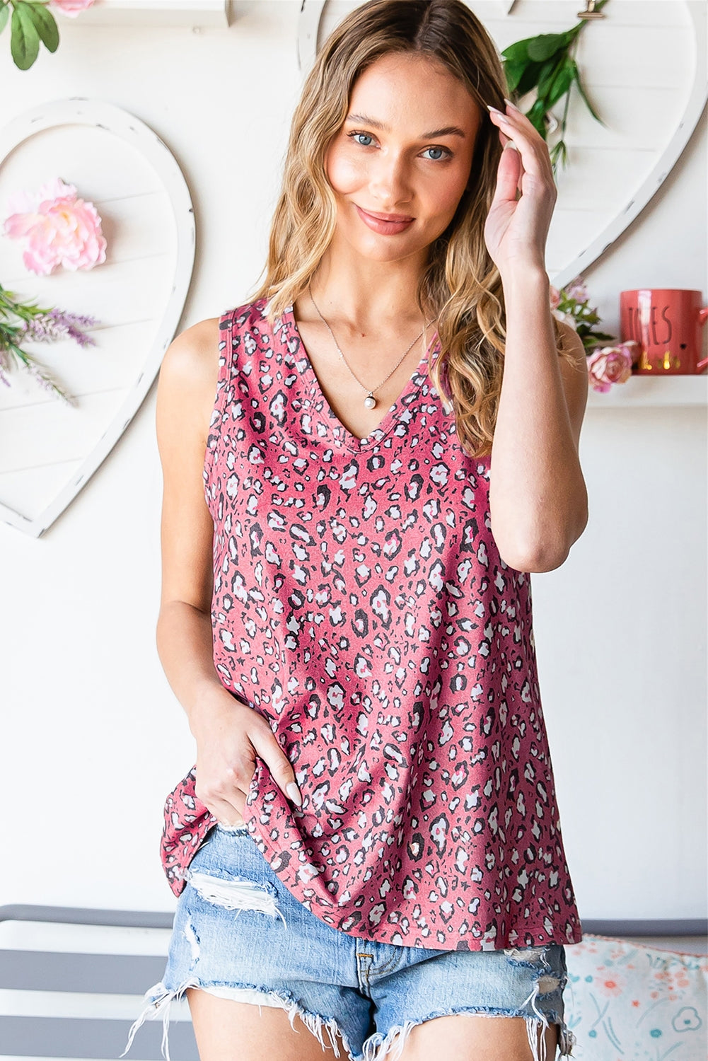 White Cheetah V Neck Casual Tank Top